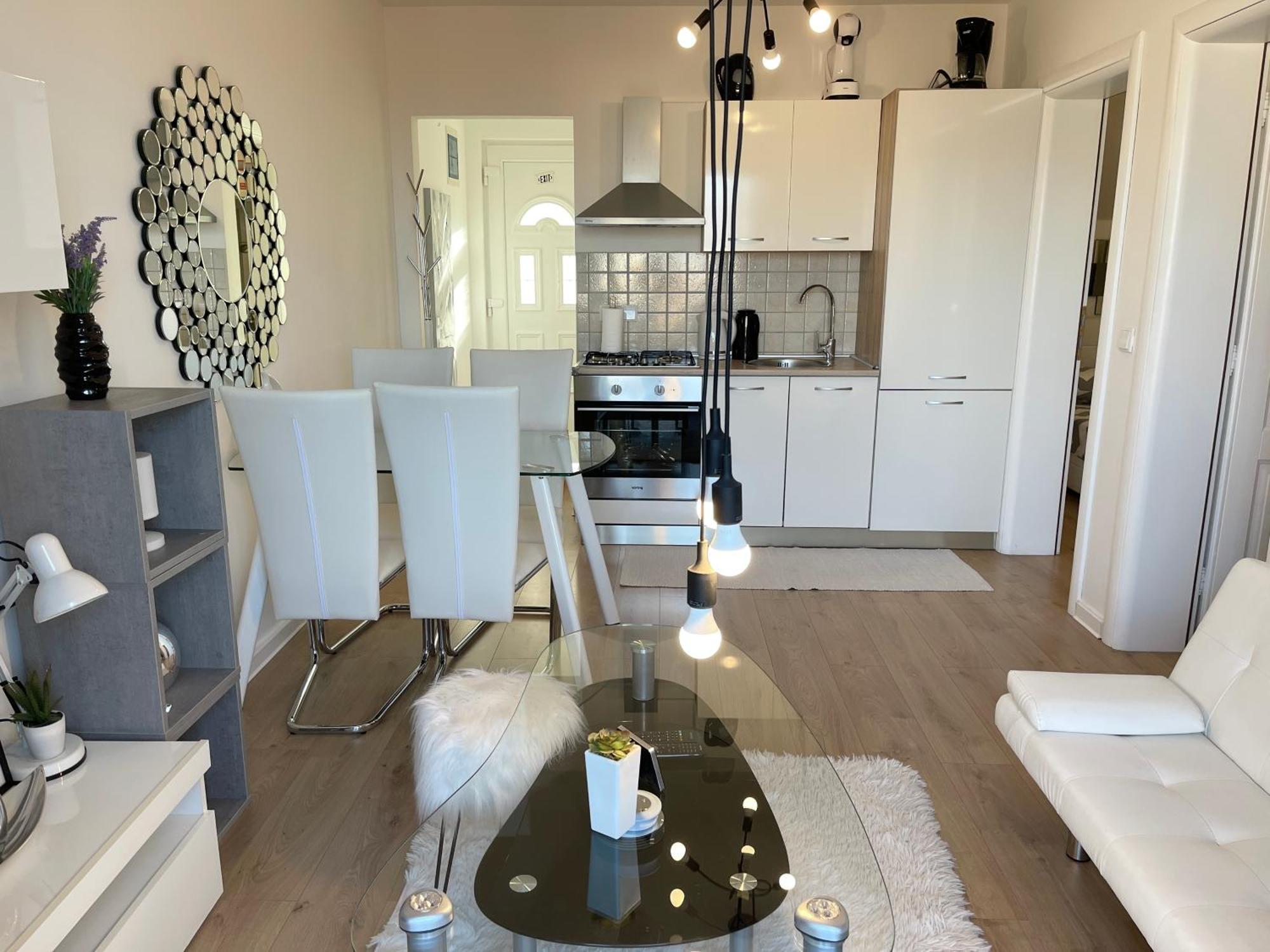 Apartment New Chic 수페타르 외부 사진